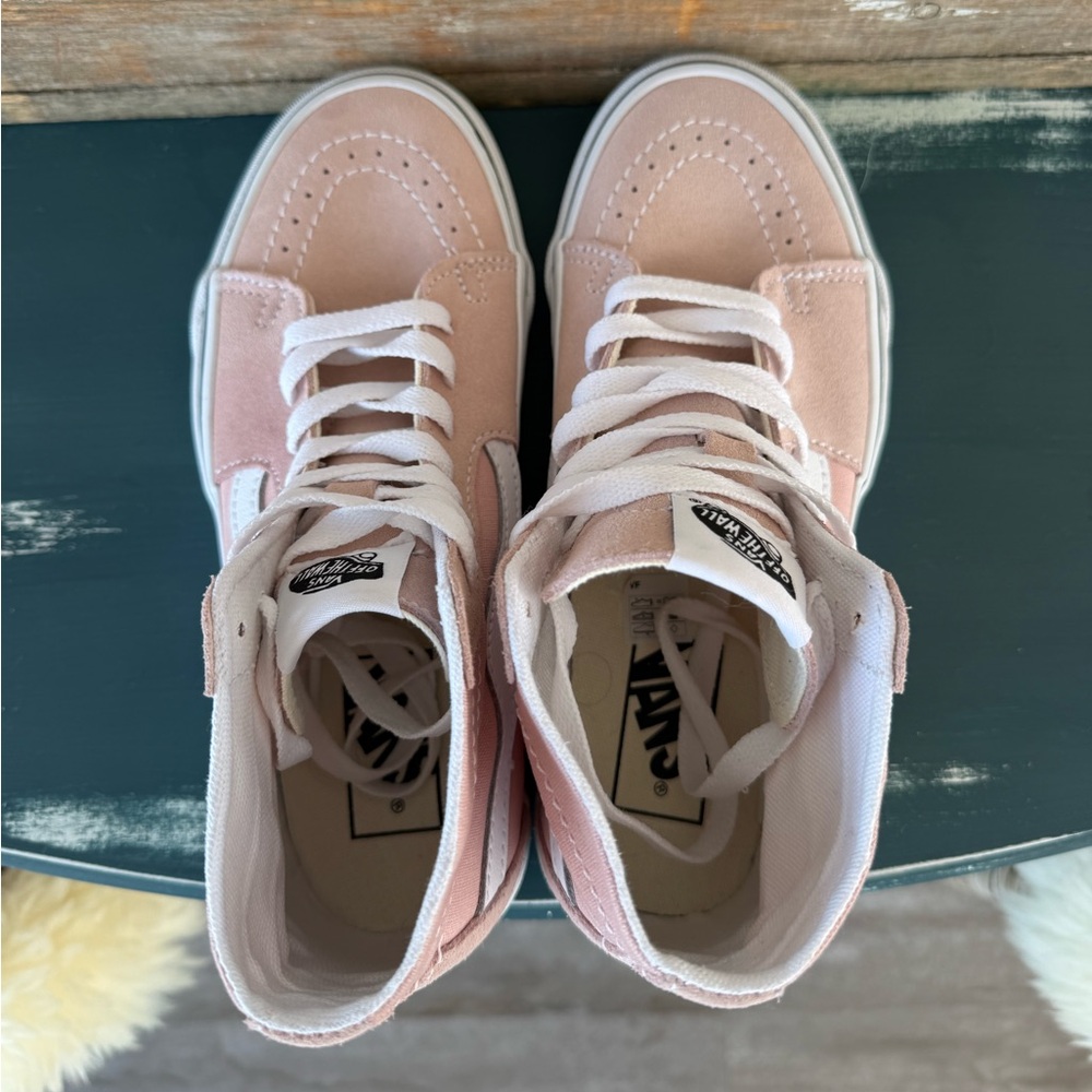 Vans light pink suede. Size 7 women’s - Picture 5 of 7